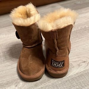 Brand New Real Australian UGG Boots Baby/Toddler Size 6